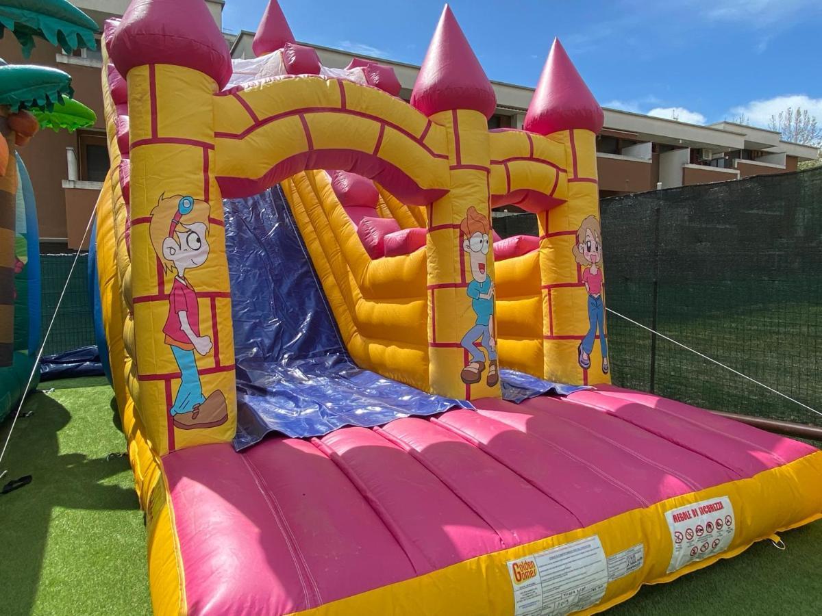 Hotel Jumbo Rimini Luaran gambar