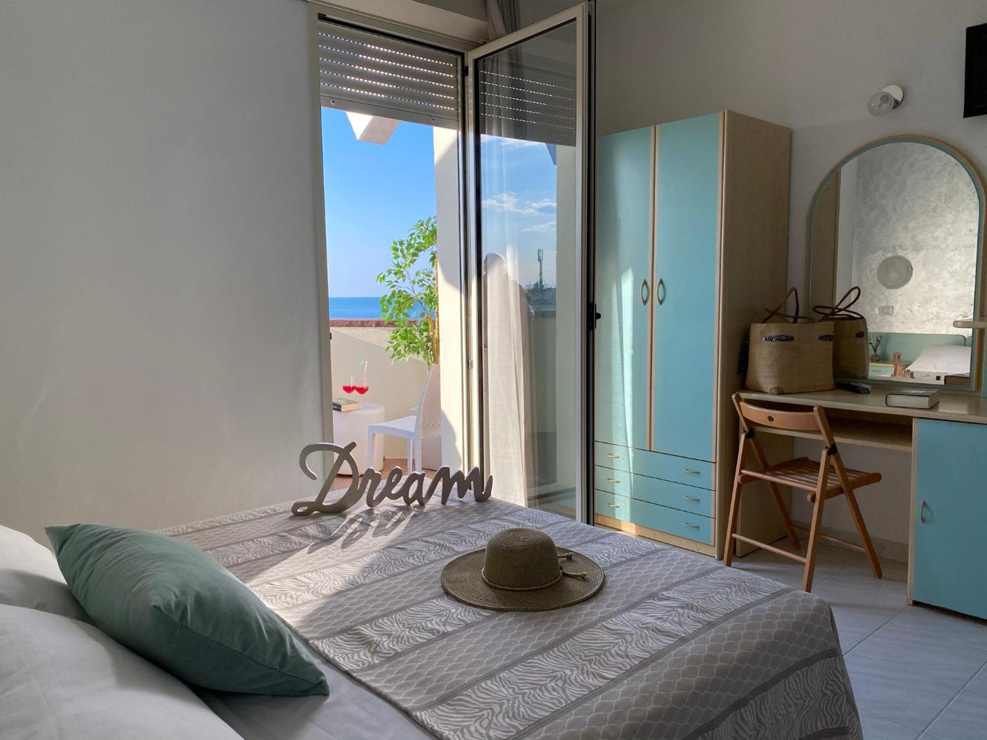 Hotel Jumbo Rimini Luaran gambar