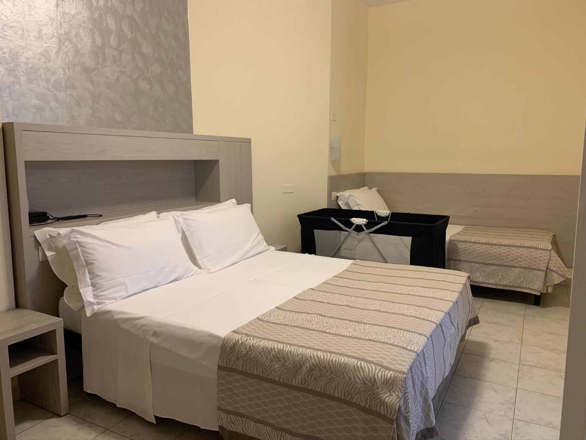 Hotel Jumbo Rimini Luaran gambar