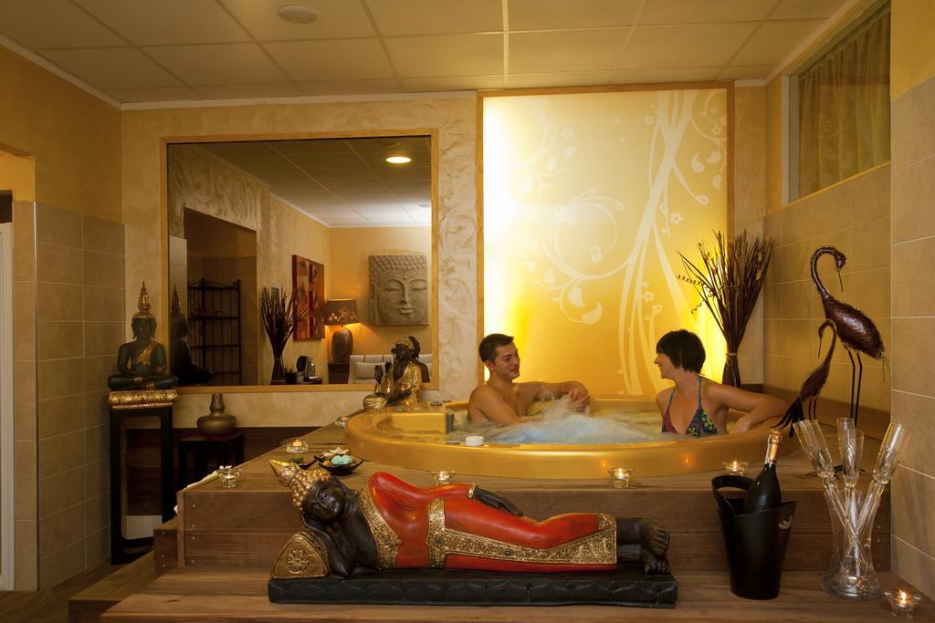 Hotel Jumbo Rimini Luaran gambar