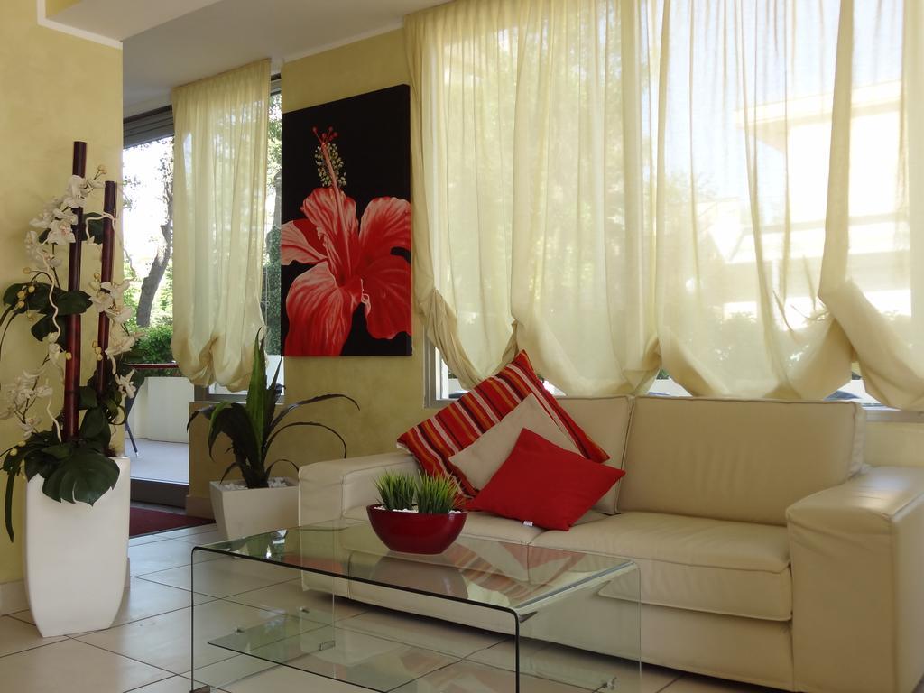 Hotel Jumbo Rimini Luaran gambar